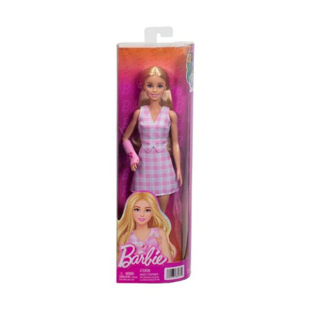 Mattel Barbie: Fashionistas — çəhrayı qol gipsi və  naxışlı geyimlə