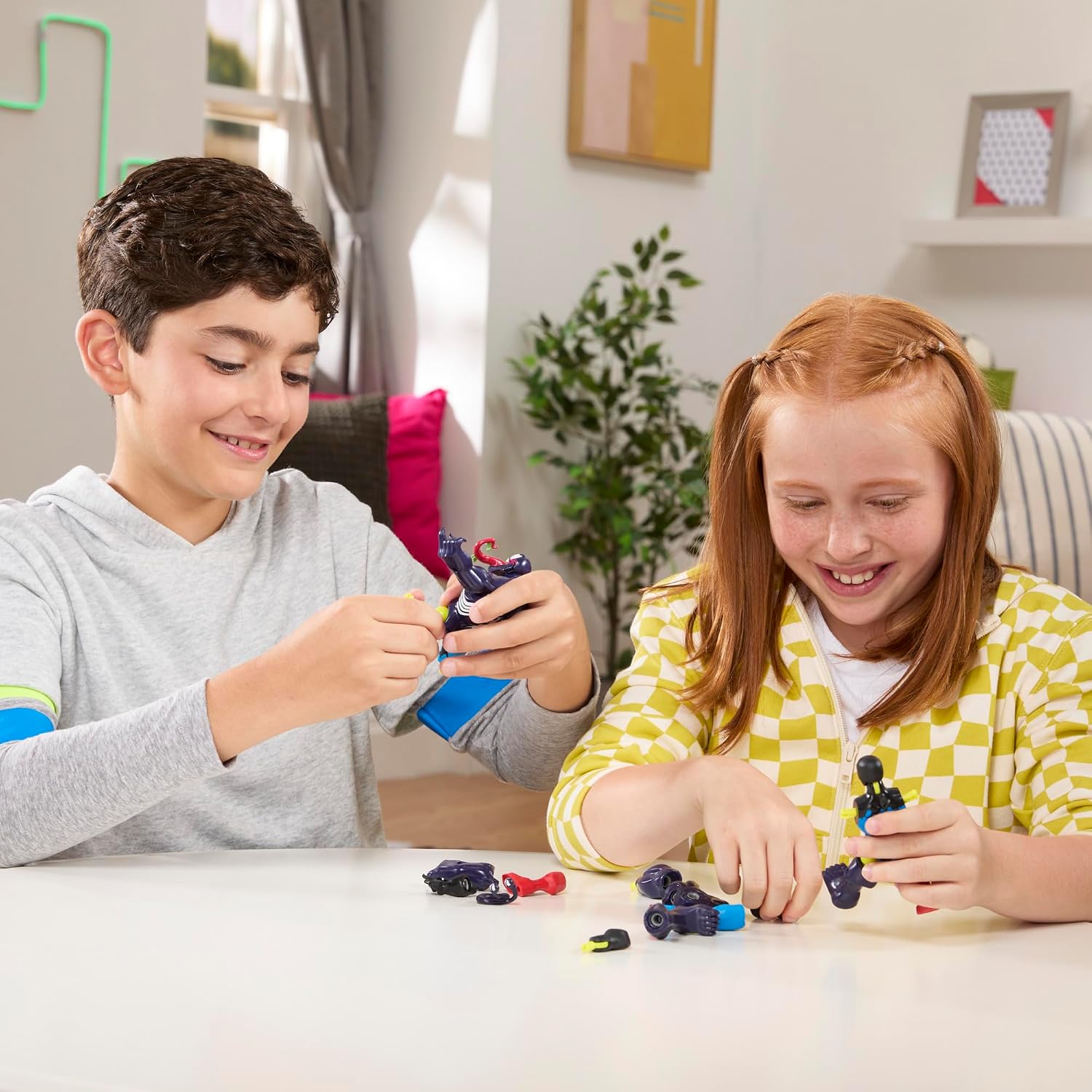 https://thetoyshop.az/image/catalog/products/79082341-c0c4-11f1-a747-e76fa8e57489_3.jpg