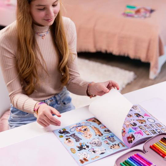 https://thetoyshop.az/image/catalog/products/7d373957-aaab-11f1-a744-8dc0239aea66_1.jpg