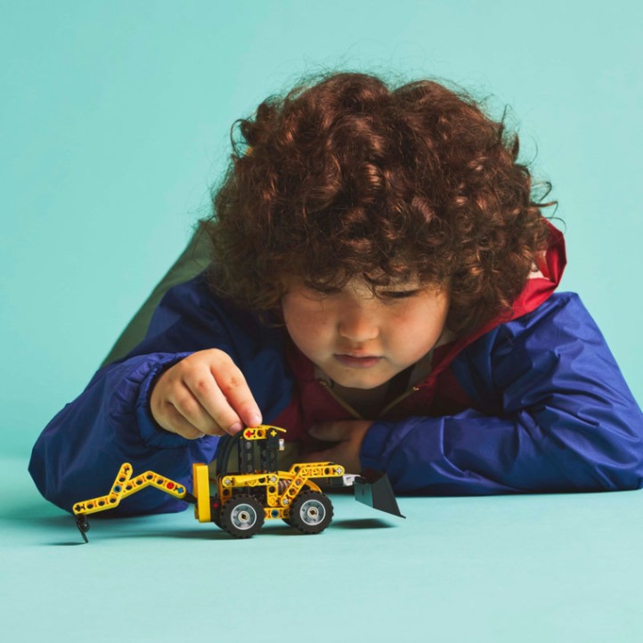https://thetoyshop.az/image/catalog/products/b694c6cc-cdc2-11ef-aff1-644ed76f0f43_2.jpg