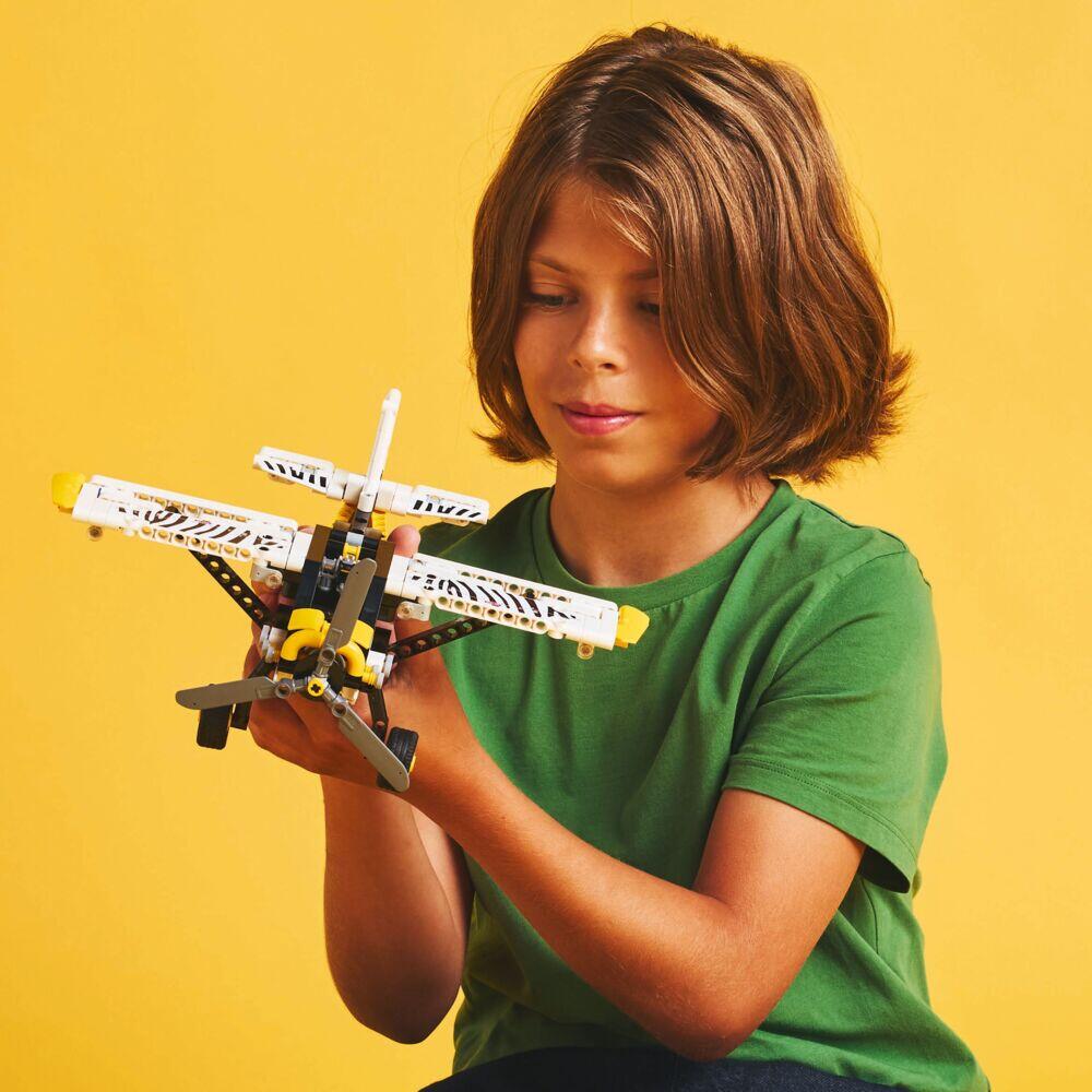 https://thetoyshop.az/image/catalog/products/bdd036c3-cdc2-11ef-aff1-644ed76f0f43_2.jpg