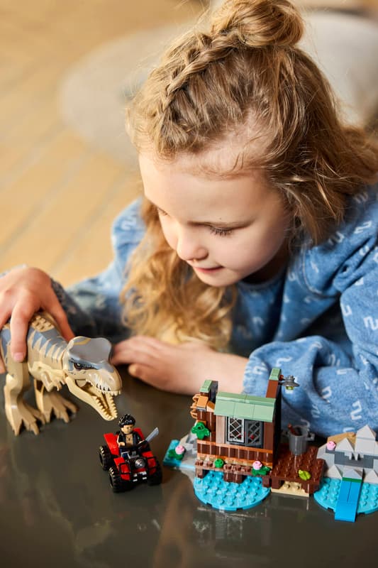 https://thetoyshop.az/image/catalog/products/f7ff3f73-6d0c-11f0-b04e-644ed76f0f43_3.jpg